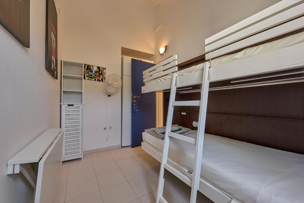 Villa Unique Sur La Plage Pour Des Vacances Inoubliables En Famille Ou Entre Amis Pour 10 Personnes Slatine Exterior photo