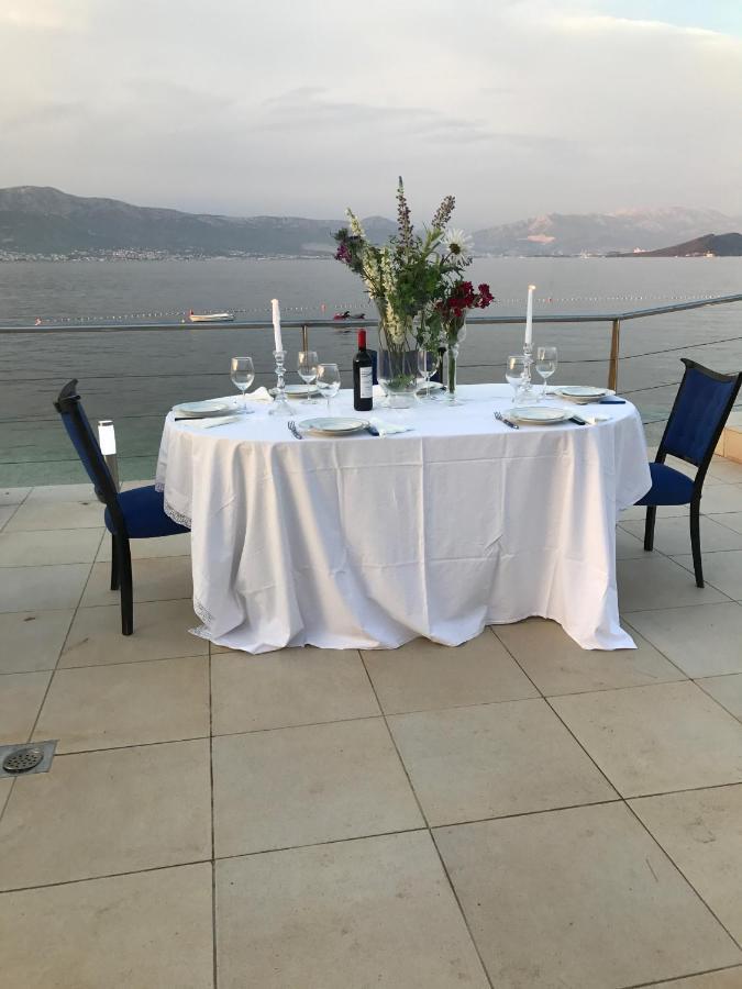 Villa Unique Sur La Plage Pour Des Vacances Inoubliables En Famille Ou Entre Amis Pour 10 Personnes Slatine Exterior photo